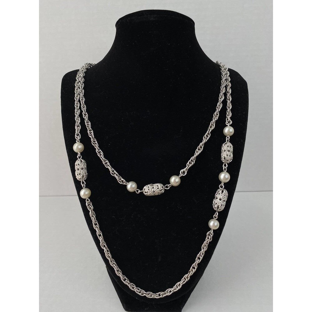 Vintage Sarah Coventry Long Silver Tone Twisted Chain White Pearl Necklace 24”